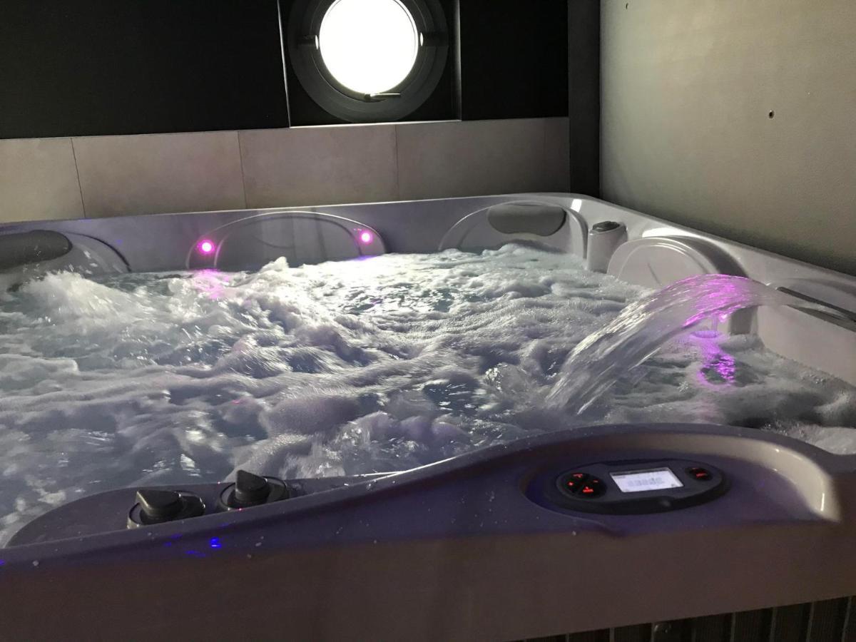 Gite Spa Sauna Piscine Aubin-Saint-Vaast Екстериор снимка